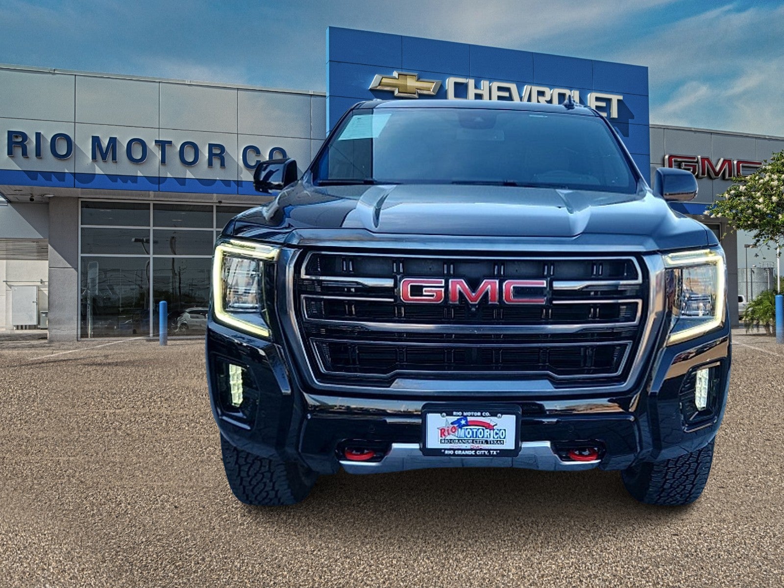 2023 GMC Yukon AT4
