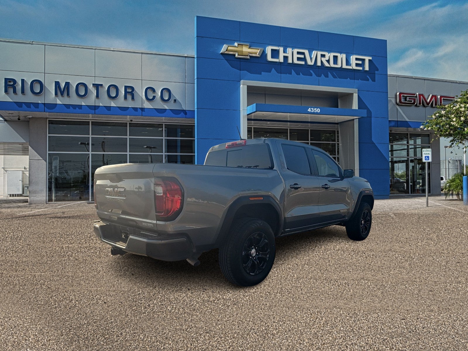 2024 GMC Canyon Elevation