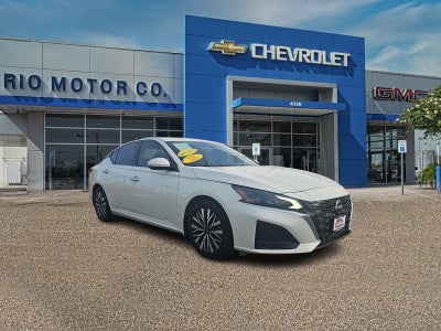 2023 Nissan Altima SV FWD