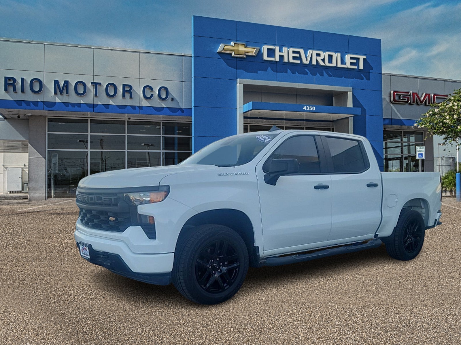 2024 Chevrolet Silverado 1500 Custom