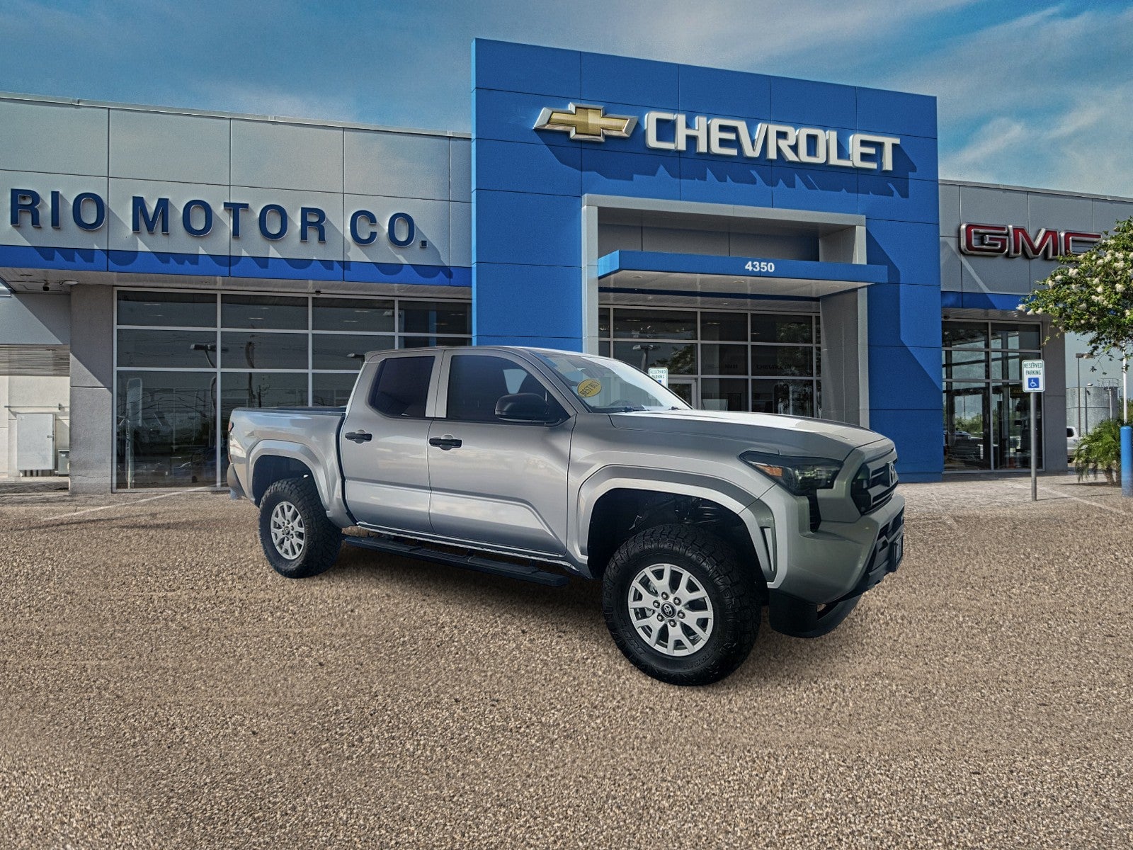 2025 Toyota Tacoma 4WD SR